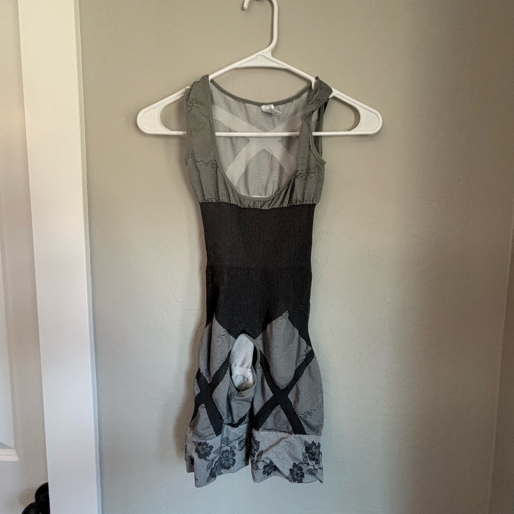 Fan Gnaier Shapewear Bodysuit